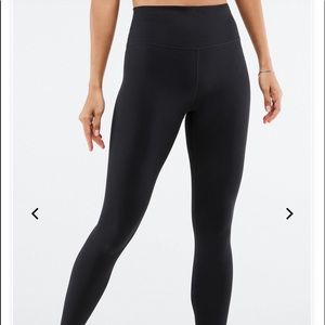 Fabletics High Waisted Powerhold 7/8 leggings